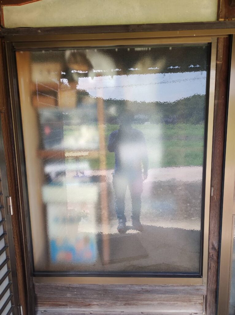 大判ガラス交換